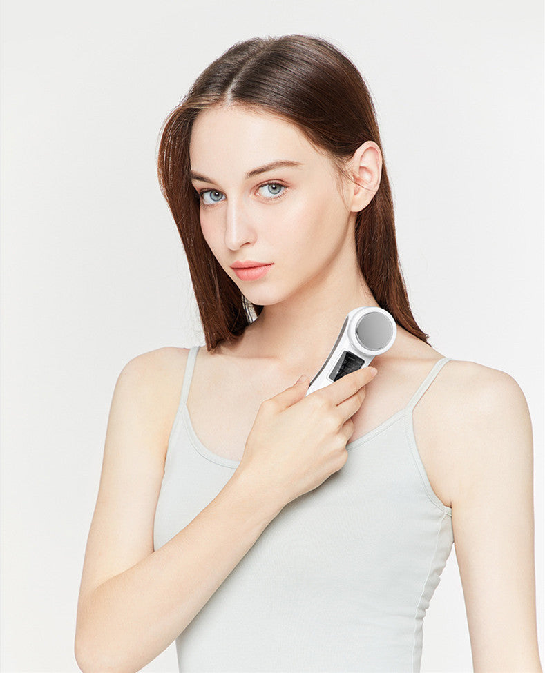 Iontophoresis Beauty Device