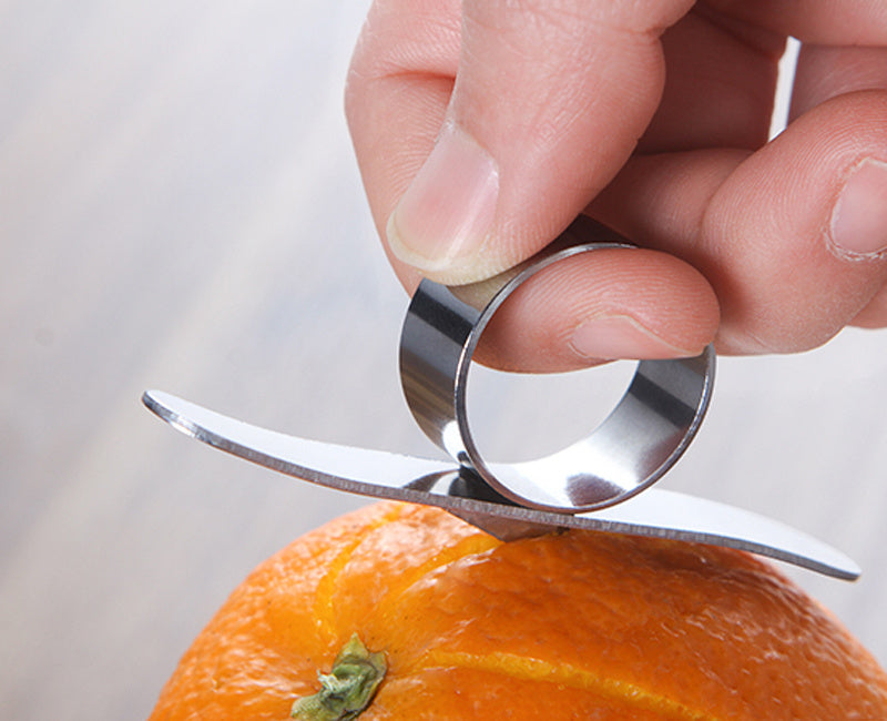 Stainless Steel Finger Ring Peeler – Handy Vegetable & Fruit Kitchen Gadget