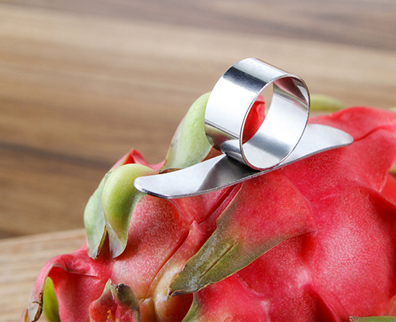 Stainless Steel Finger Ring Peeler – Handy Vegetable & Fruit Kitchen Gadget