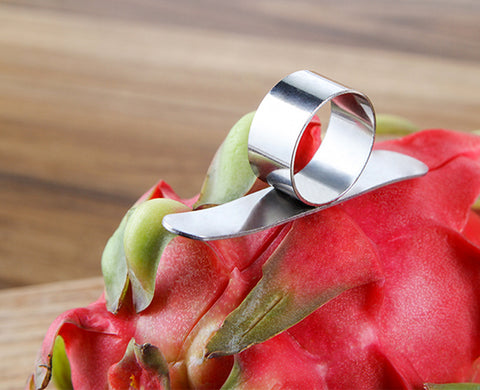 Stainless Steel Finger Ring Peeler – Handy Vegetable & Fruit Kitchen Gadget